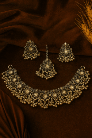 Evenfall Midnight Blossom Oxidized Mang Tika Set